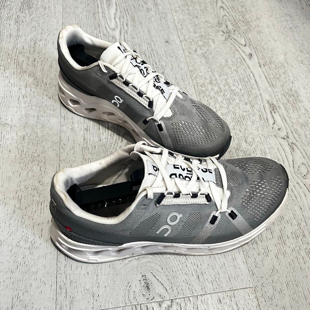 On Cloudeclipse - Women’s running shoes - size 10.5